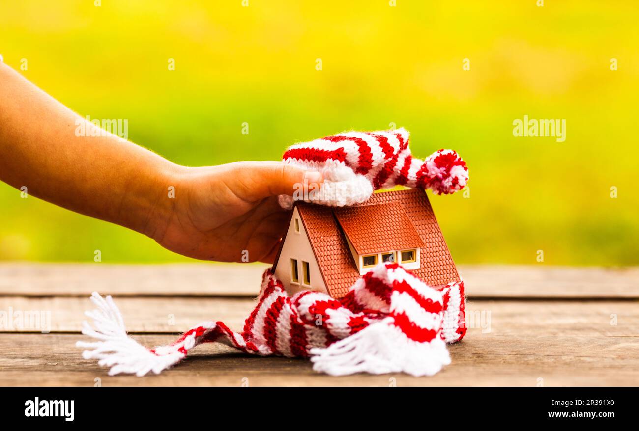Caldo in casa, concetto di isolamento Foto Stock