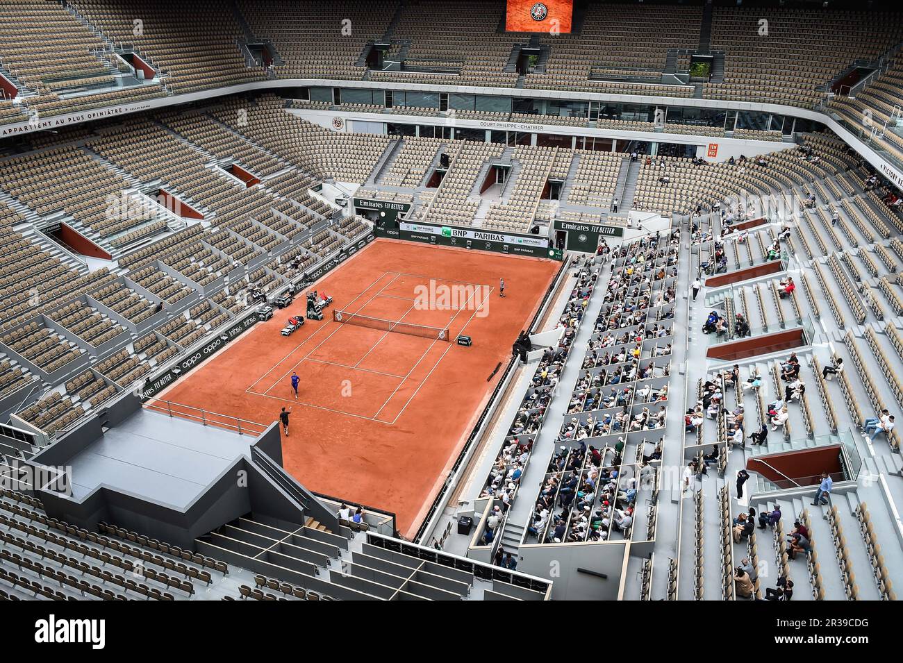 Vista generale di Court Philippe Chatrier durante Roland-Garros 2023, torneo di tennis Grand Slam, Anteprime il 22 maggio 2023 allo stadio Roland-Garros di Parigi, Francia - Foto: Matthieu Mirville/DPPI/LiveMedia Foto Stock