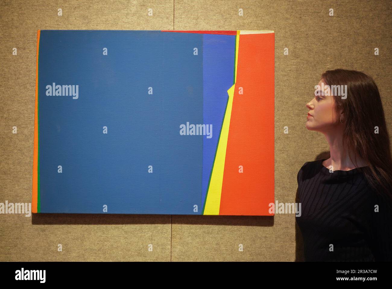 Londra Regno Unito. 23 maggio 2023 Saliba Douaihy (Libano, 1915-1994) Blue Abstract, stima: ££40.000 - £60.000. Anteprima di Bonhams Modern and Contemporary Middle Eastern Art sale. . La vendita si svolge il 24 maggio presso Bonhams New Bond Street. Credit: amer Ghazzal/Alamy Live News Foto Stock