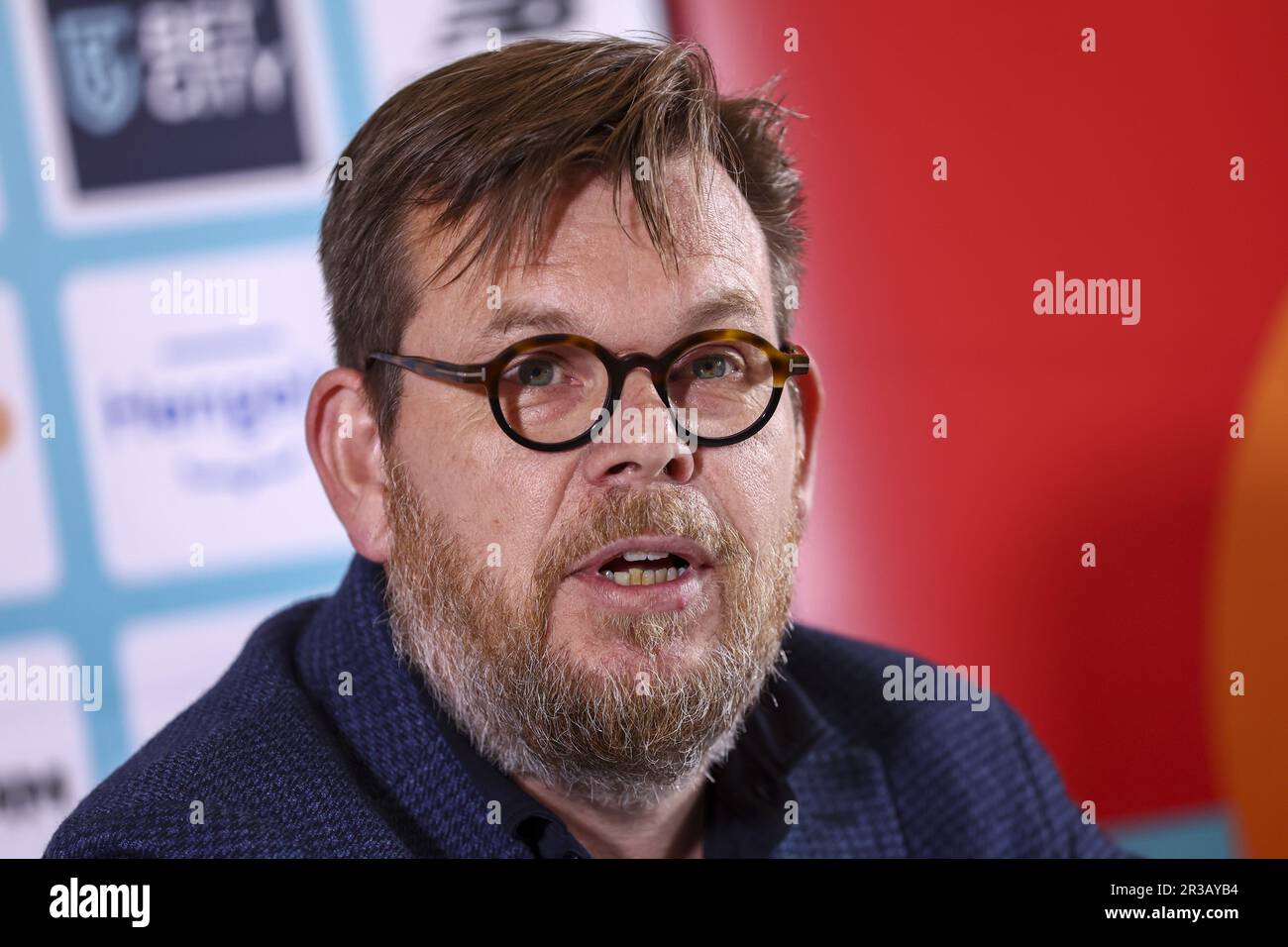 ARNHEM - Hans Kloosterman durante la conferenza stampa per i prossimi Giochi FBK. Atleti provenienti da tutto il mondo vengono a Hengelo a giugno per i Giochi FBK. ANP VINCENT JANNINK olanda fuori - belgio fuori Foto Stock