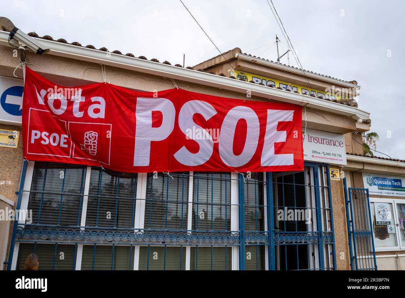 Partido Socialista Obrero Español, PSOE Pubblicità elettorale per le elezioni comunali spagnole del 2023 a Ciudad Quesada per la regione di Rojales, Spagna. Banner Foto Stock
