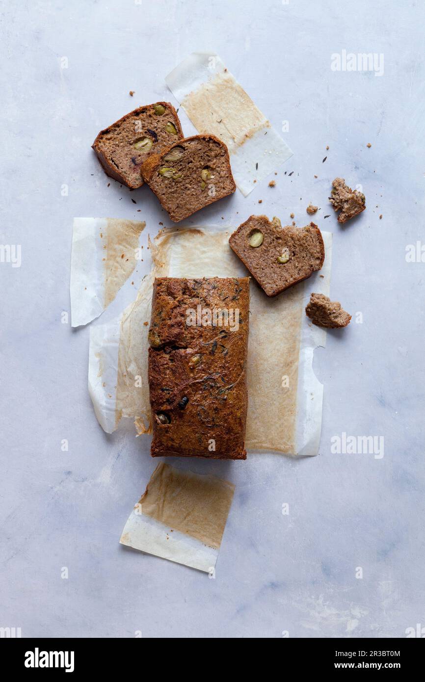 Quinoa e torta di olive Foto Stock