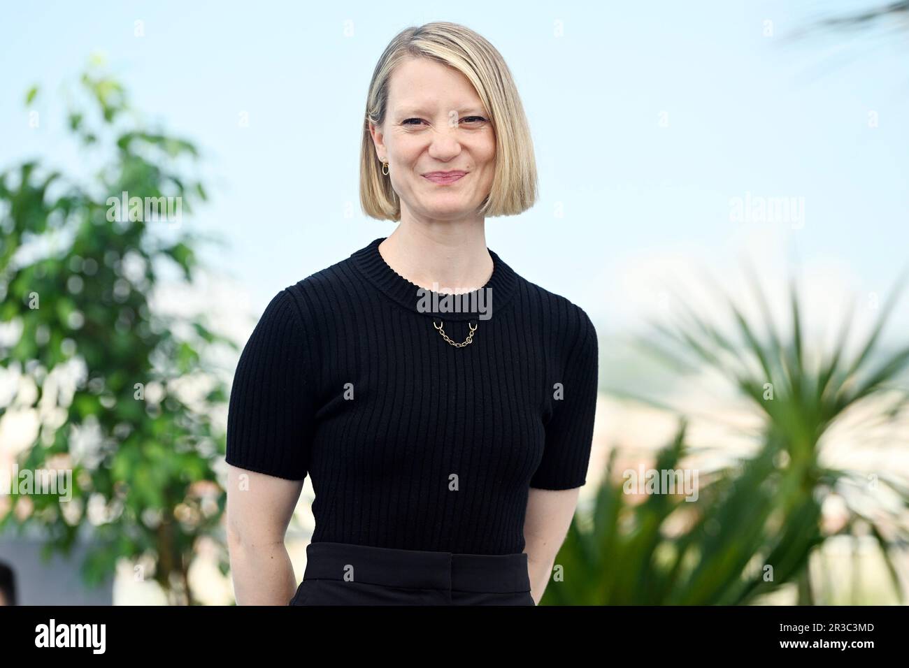 Cannes, Francia. 23rd maggio, 2023. L'attrice australiana mia Wasikowska partecipa a una chiamata fotografica per il Club Zero al Festival del Cinema di Cannes 76th al Palais des Festivals di Cannes, in Francia, martedì 23 maggio 2023. Foto di Rune Hellestad/ Credit: UPI/Alamy Live News Foto Stock