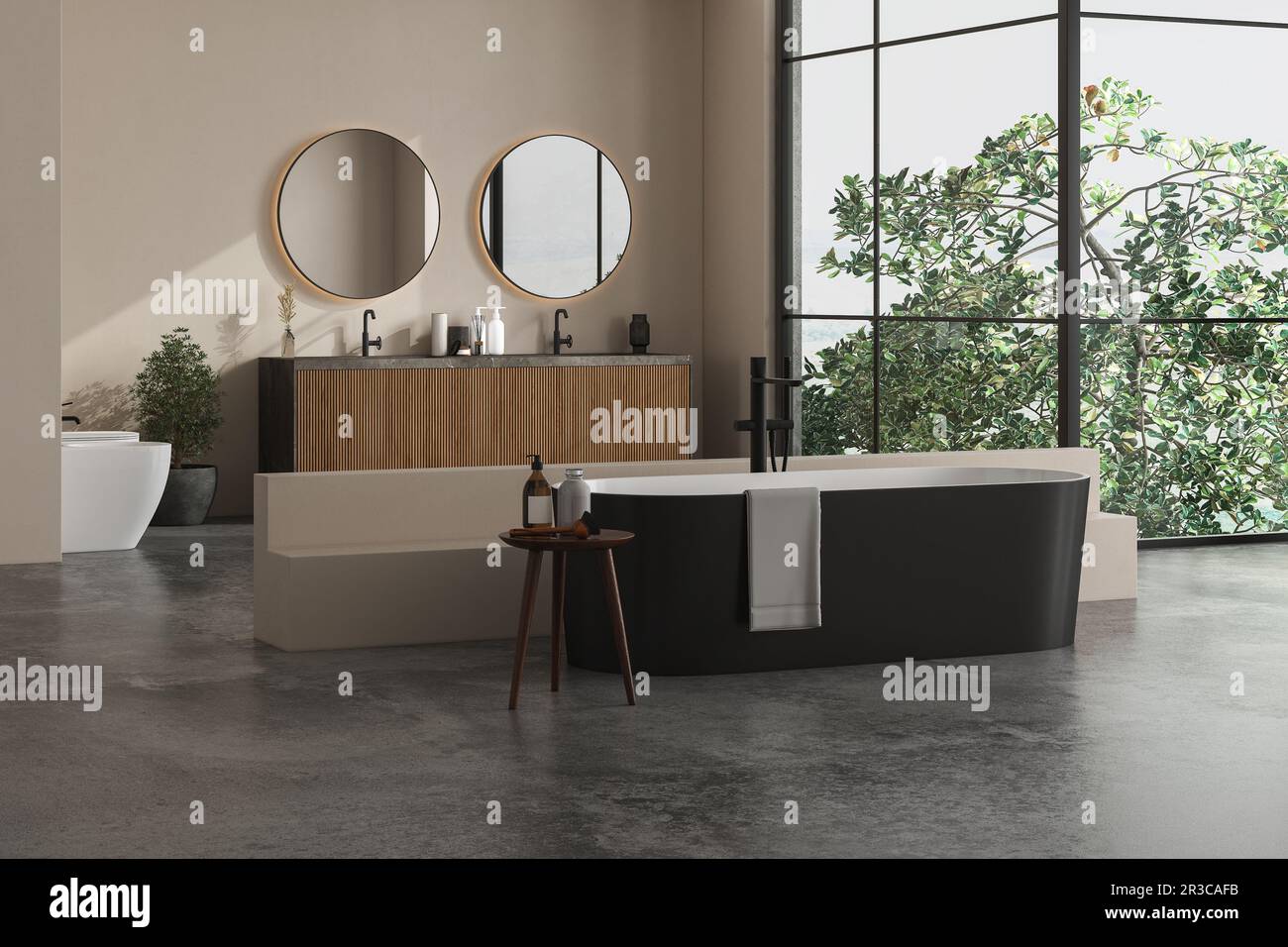 Bagno moderno con pareti beige, lavandino in marmo con doppio specchio, vasca nera e pavimento in cemento grigio. Bagno minimalista con arredi moderni Foto Stock