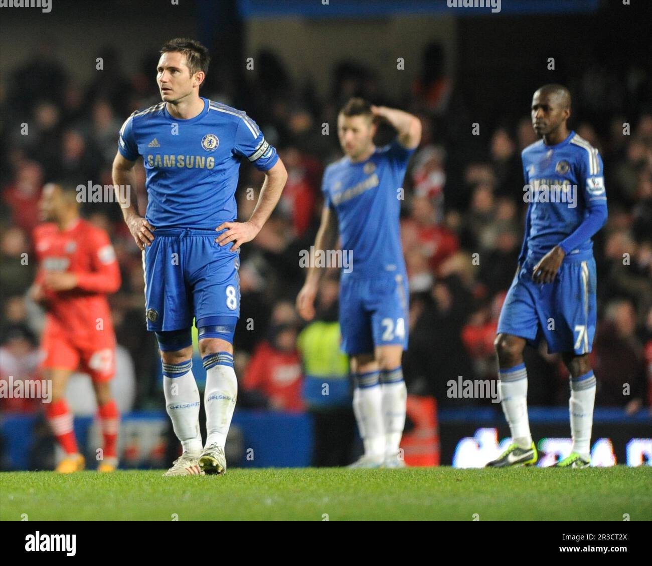 I giocatori di Chelsea (L-R) Frank Lampard, Gary Cahill e Ramires sembrano sconsolati durante la partita della Barclays Premier League tra Chelsea e Southampton a. Foto Stock