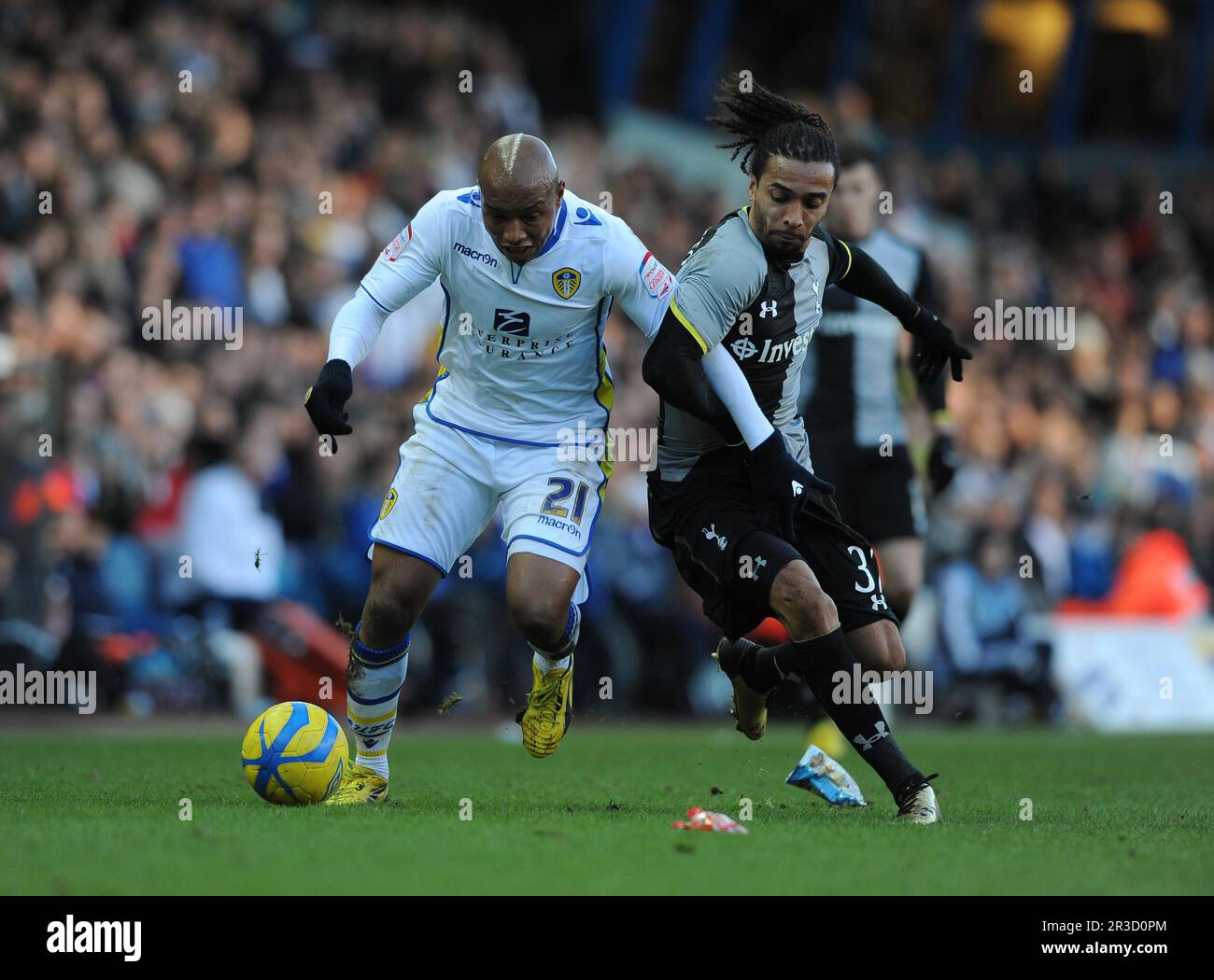 El Hadji DioufLeeds United 2012/13 Benoit Assou Ekotto Tottenham Hotspur Leeds United V Tottenham Hotspur (2-1) 27/01/13 The fa Cup Fourth Round Photo Foto Stock