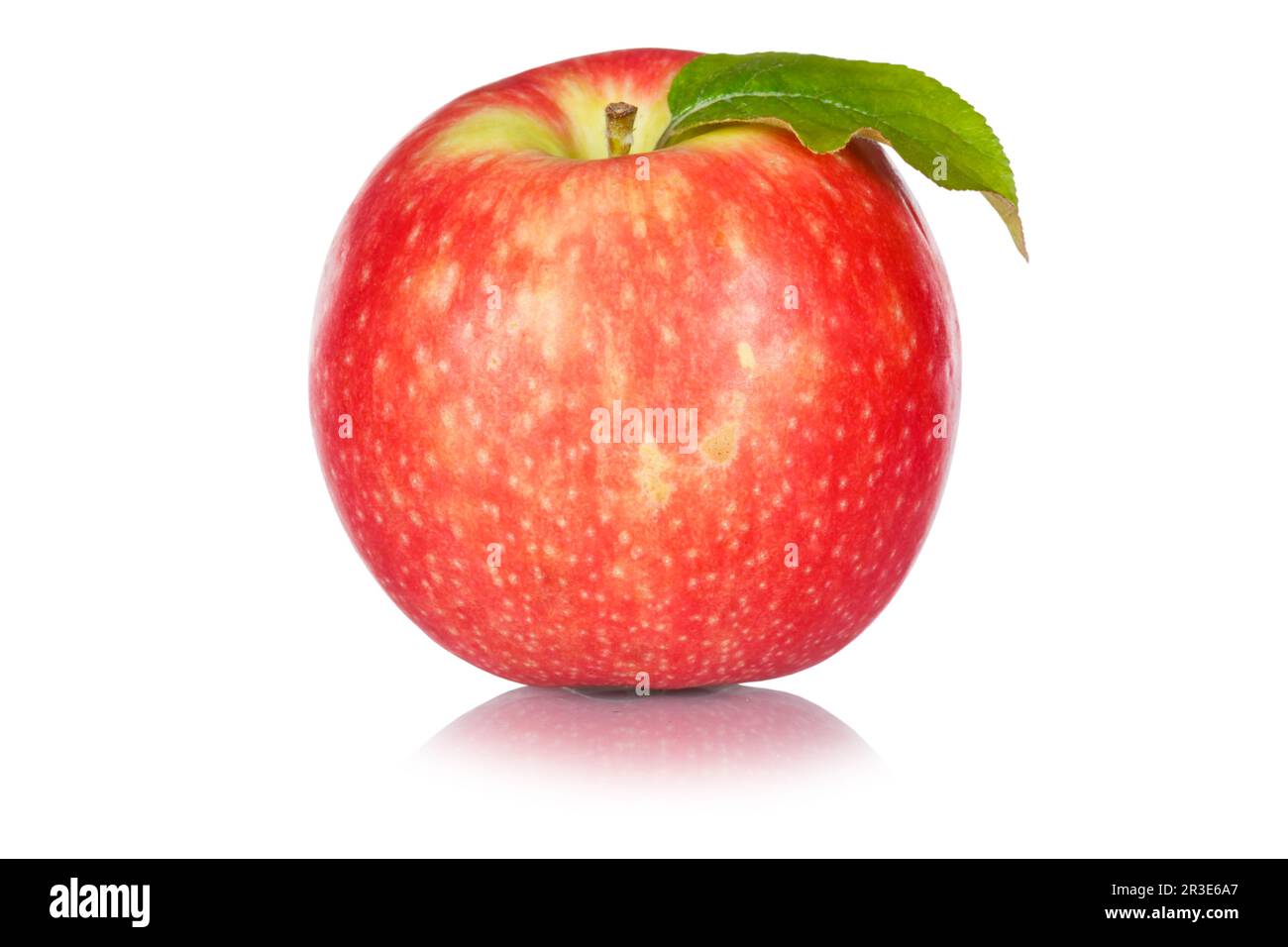 Mela rossa frutta e foglia tagliata isolato Foto Stock