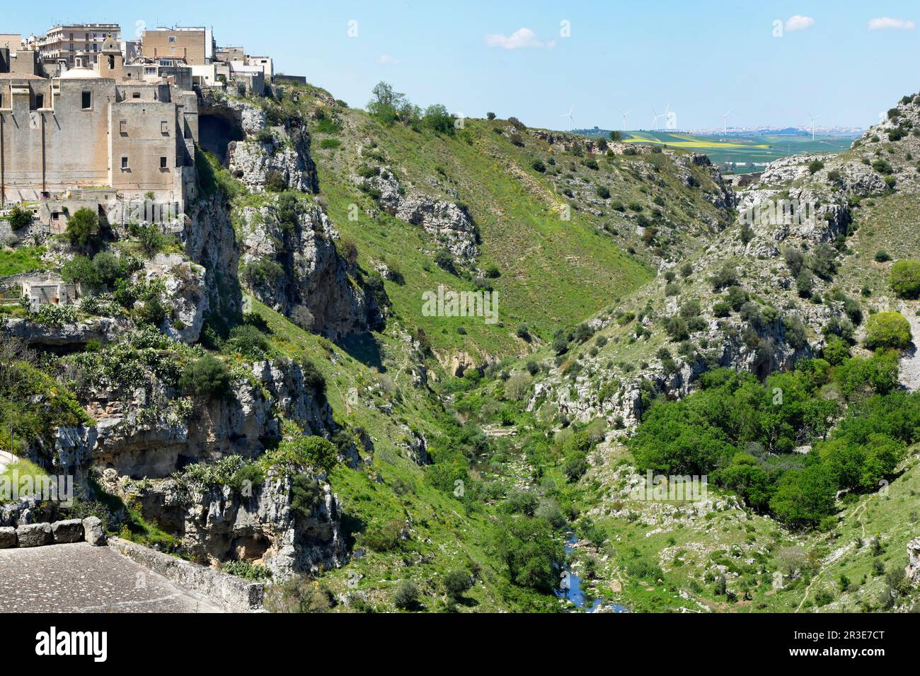Viste spettacolari sulle grotte che circondano Matera, regione Basilicata d'Italia Foto Stock