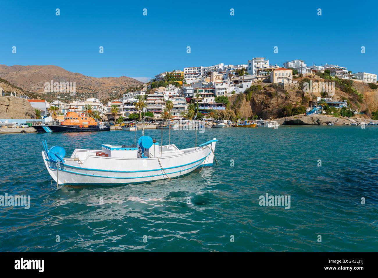 Agia Galini è una popolare località turistica sull'isola di Creta Foto Stock