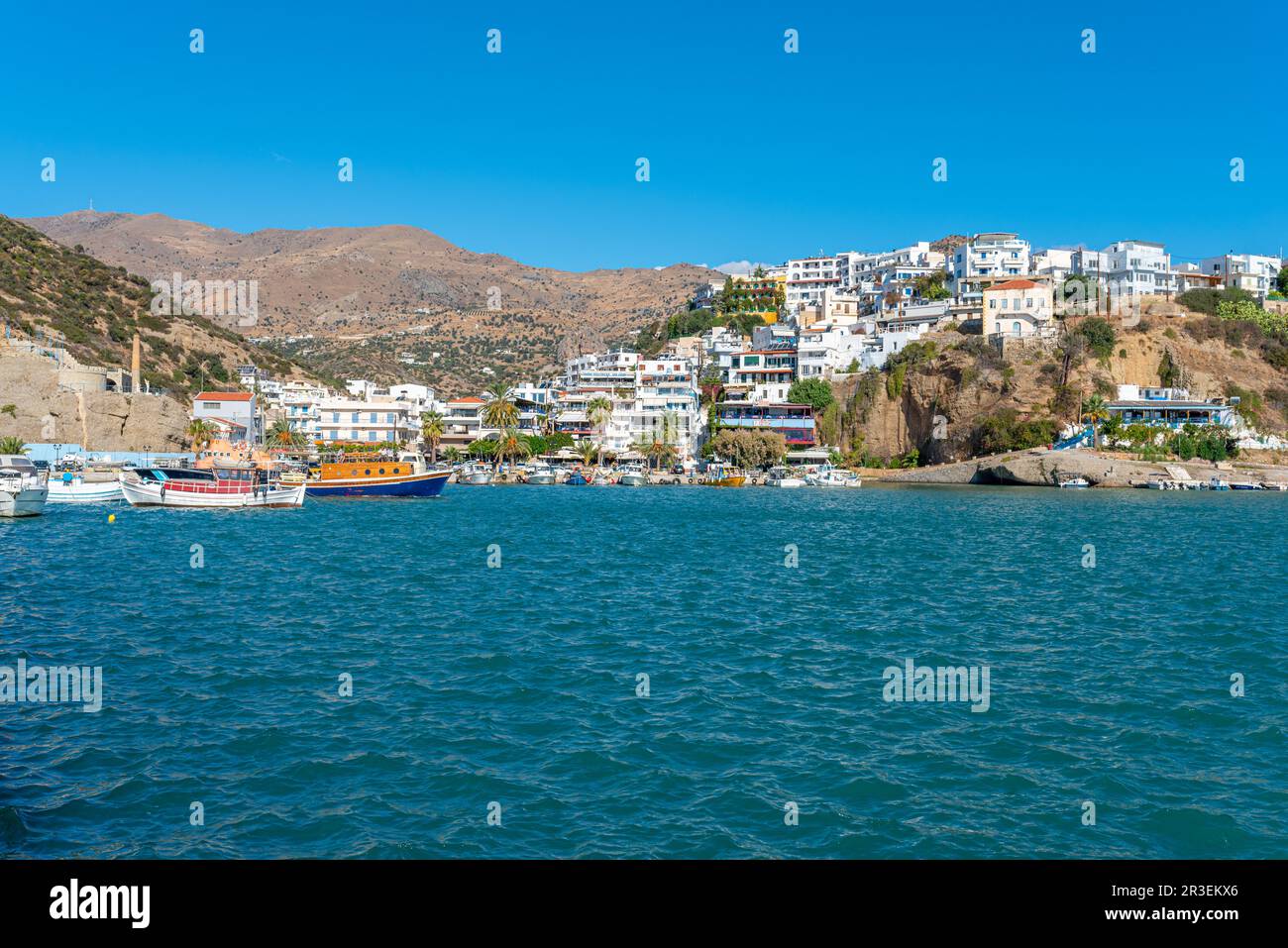 Agia Galini è una popolare località turistica sull'isola di Creta Foto Stock