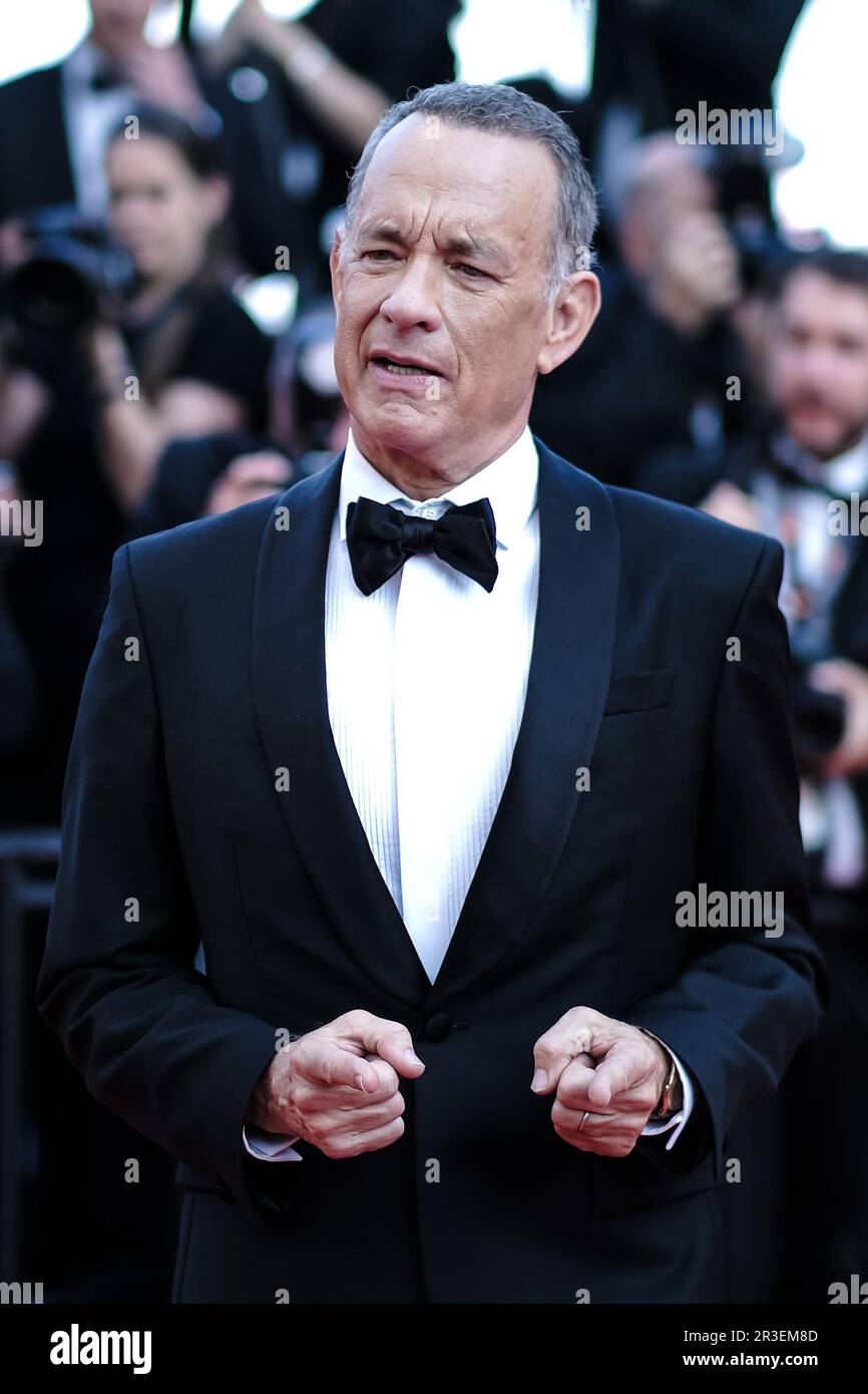 Cannes, Francia. 23rd maggio, 2023. Tom Hanks ha fotografato durante il tappeto rosso per la prima mondiale di Asteroid City come parte del Festival Internazionale del Cinema di Cannes 76th al Palais des Festivals di Cannes, Francia Foto di Julie Edwards/Alamy Live News Foto Stock