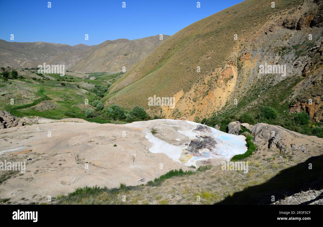 Baskale Travertines, situata a Van, in Turchia, è un'area naturale molto importante. Foto Stock