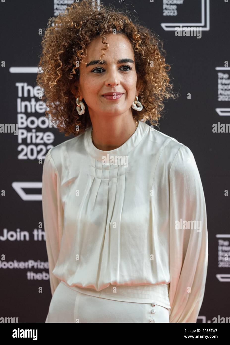 Londra, Regno Unito. 23rd maggio, 2023. Leila Slimani, Giudice (Presidente). Autori, traduttori e giudici, nonché ospiti speciali, sul tappeto rosso per la cerimonia di annuncio dell'International Booker Prize 2023, tenutasi presso lo Sky Garden nella City di Londra. Credit: Imageplotter/EMPICS/Alamy Live News Foto Stock