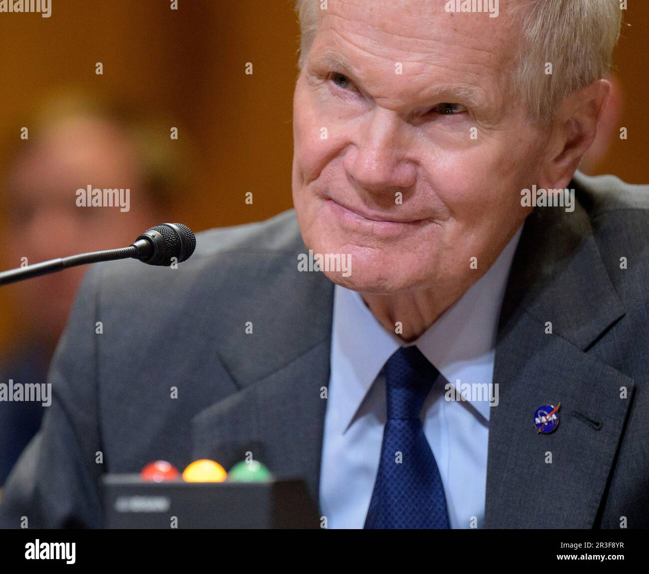 Washington, Stati Uniti d'America. 18th Apr, 2023. Washington, Stati Uniti d'America. 18 aprile 2023. Bill Nelson, amministratore della NASA, testimonia davanti alla sottocommissione del Senato Stanziamenti Commercio, Giustizia, Scienza, e Agenzie correlate durante l'audizione di bilancio dell'anno fiscale 2024, presso il Dirksen Senate Office Building, 18 aprile 2023, a Washington, DC Credit: Bill Ingalls/NASA/Alamy Live News Foto Stock