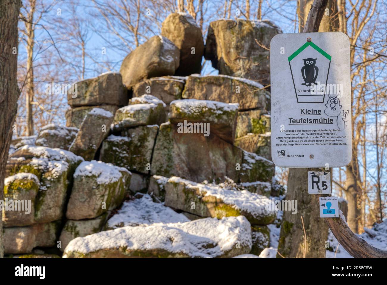 Piccolo mulino del diavolo nei pressi di Friedrichsbrunn sulle montagne Harz Foto Stock