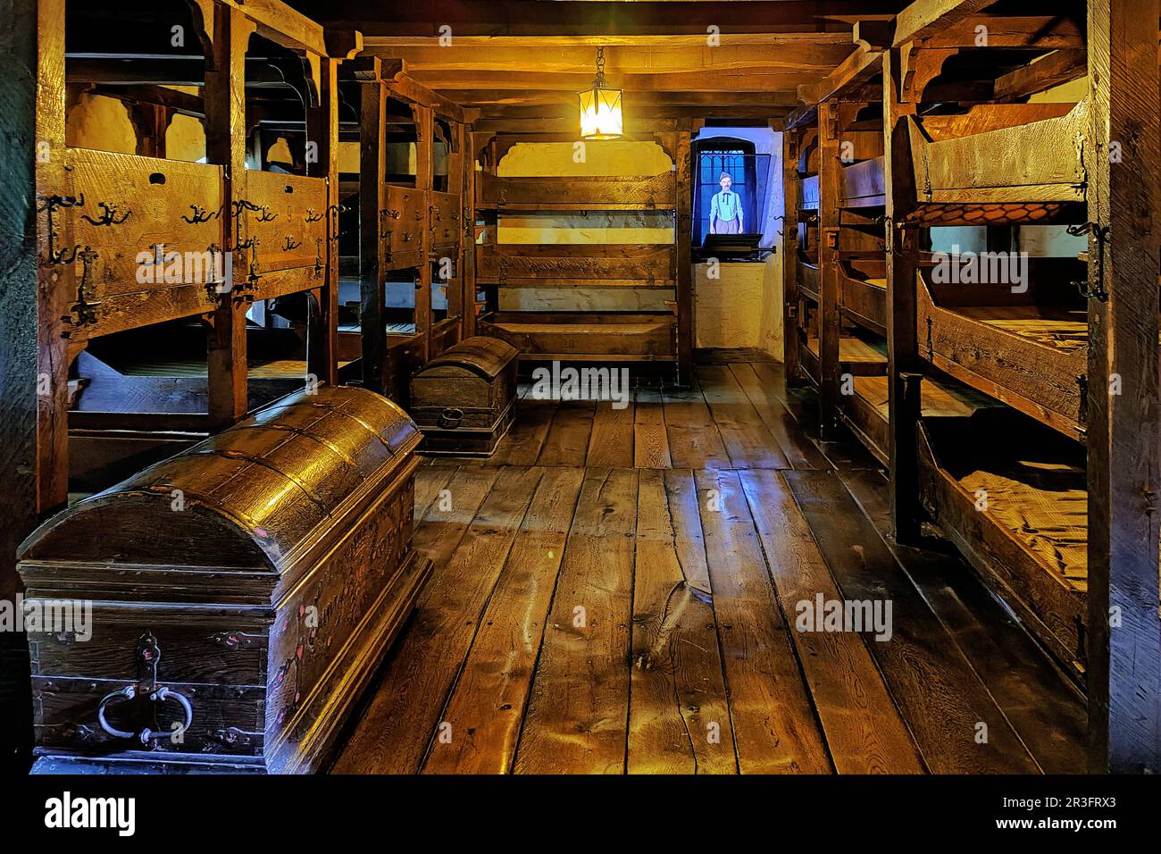 Originale dormitorio per ragazzi del vecchio ostello della gioventù dal 1914 nel castello di Altena, Altena, Germania, Europa Foto Stock