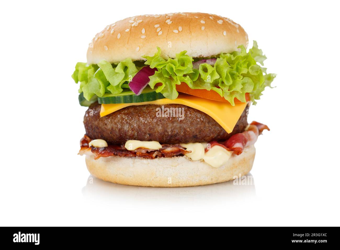 Hamburger cheeseburger fast food isolato su uno sfondo bianco Foto Stock