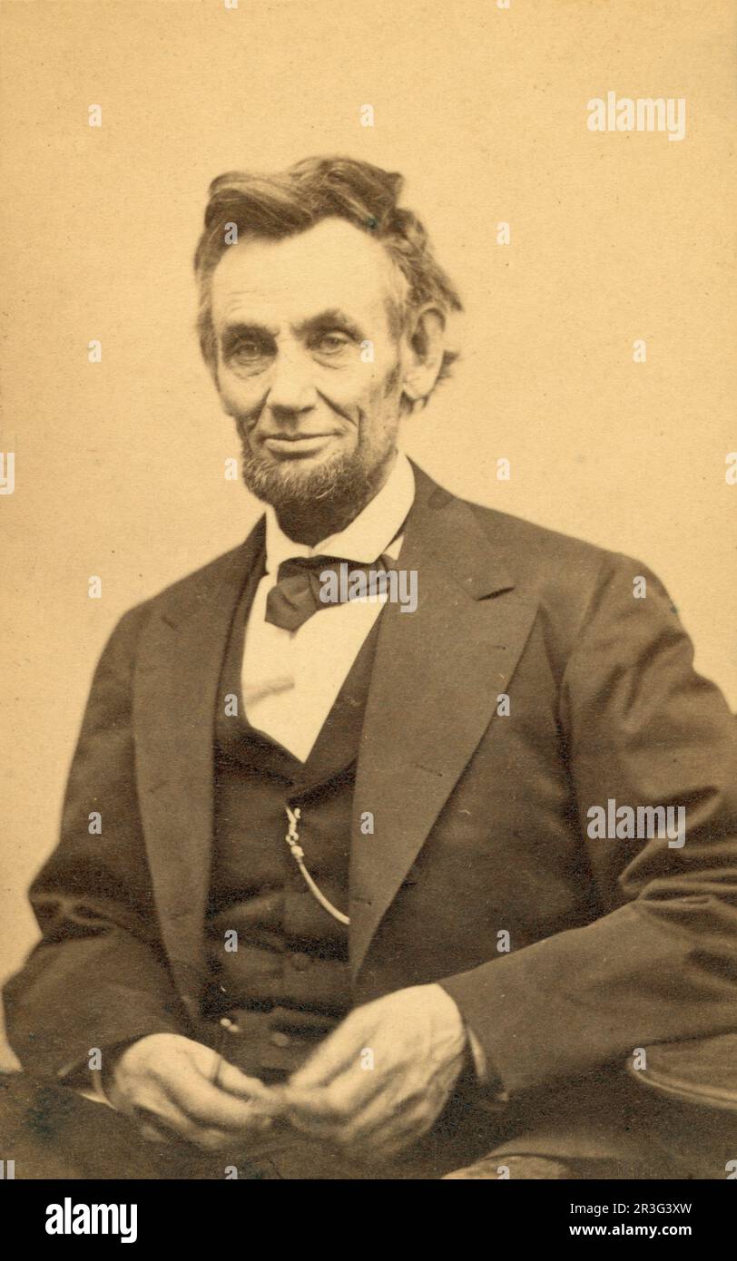 Ritratto formale degli Stati Uniti Presidente Abraham Lincoln, seduta. Foto Stock