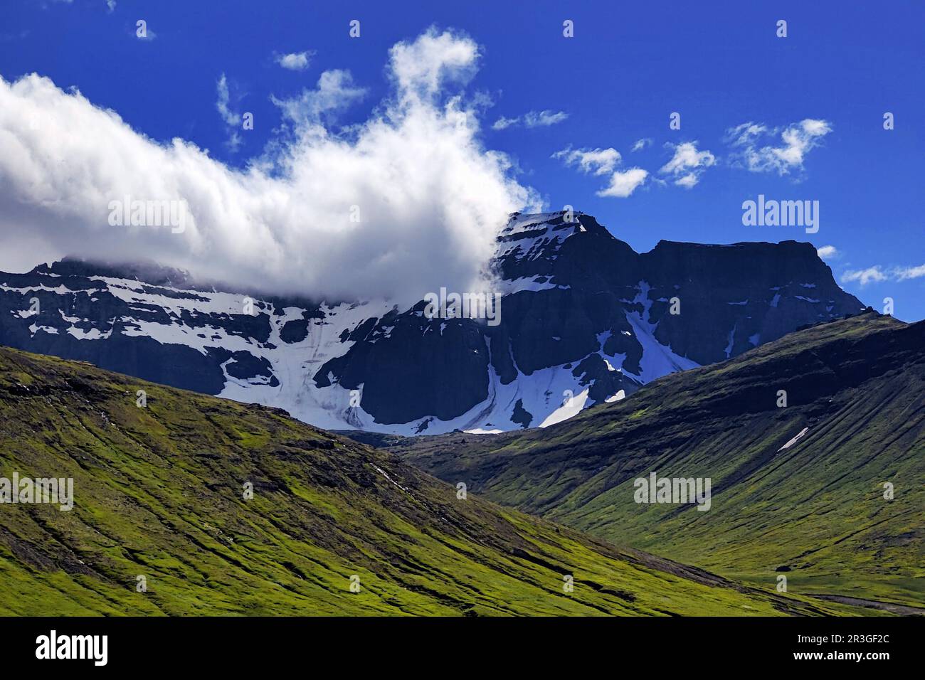 Monti Dyrfjoell, Islanda orientale, Islanda, Europa Foto Stock