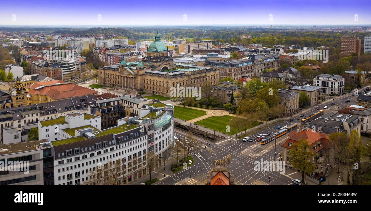 Panorama della città, vista dalla torre del municipio al Tribunale amministrativo federale, Lipsia, Sassonia, Germania Foto Stock