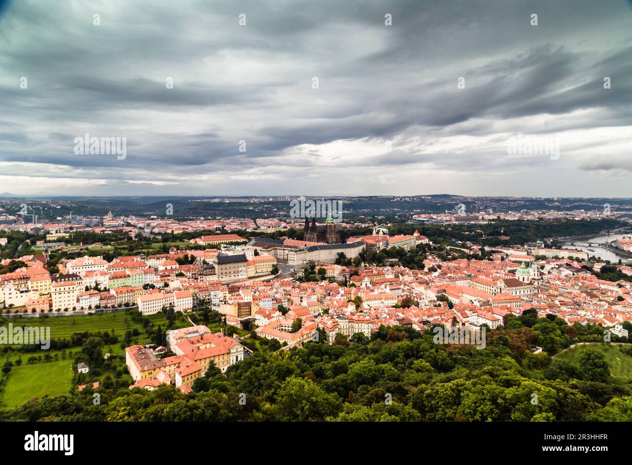 Tetti rossi di Praga Foto Stock