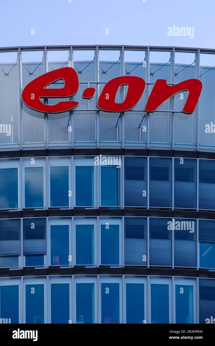 E.ON se sede centrale a Essen, nella zona della Ruhr, nella Renania settentrionale-Vestfalia, in Germania, in Europa Foto Stock