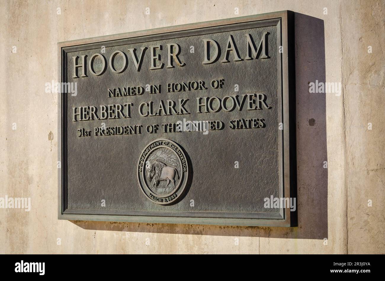 Una targa a Herbert Clark Hoover presso la diga di Hoover Foto Stock