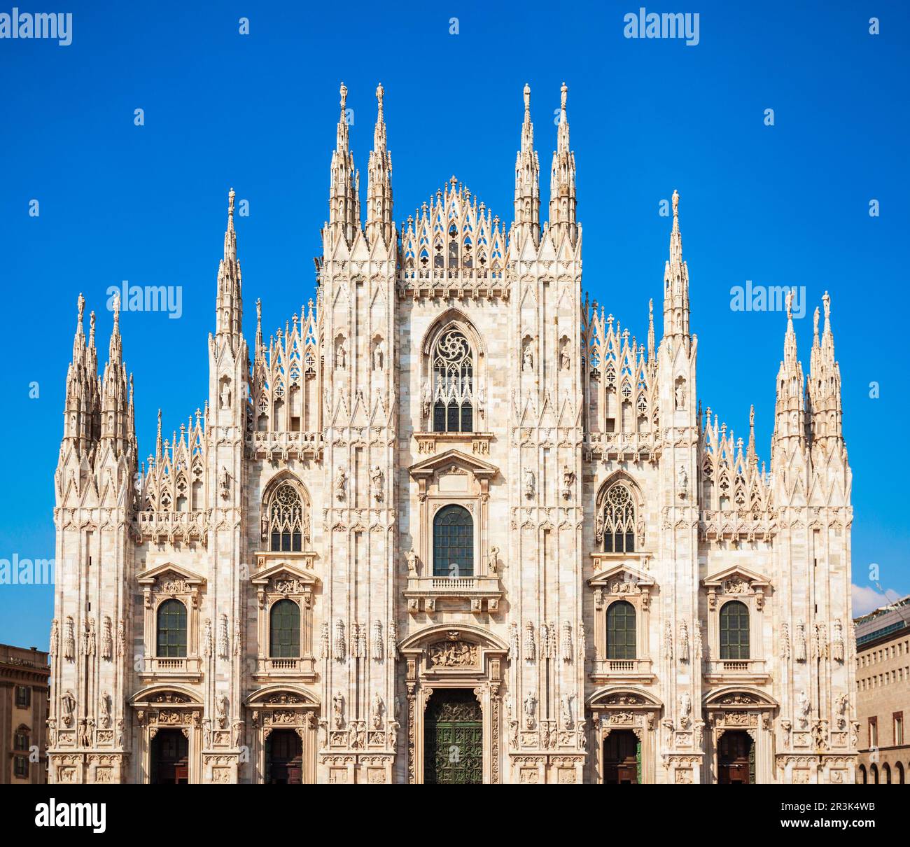 Il Duomo di Milano o il Duomo di Milano è la chiesa cattedrale si trova presso la Piazza del Duomo a Milano città in Lombardia regione del nord Italia Foto Stock