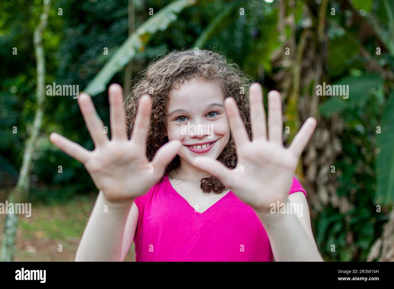 Dieci dita 10 dita immagini e fotografie stock ad alta risoluzione - Alamy