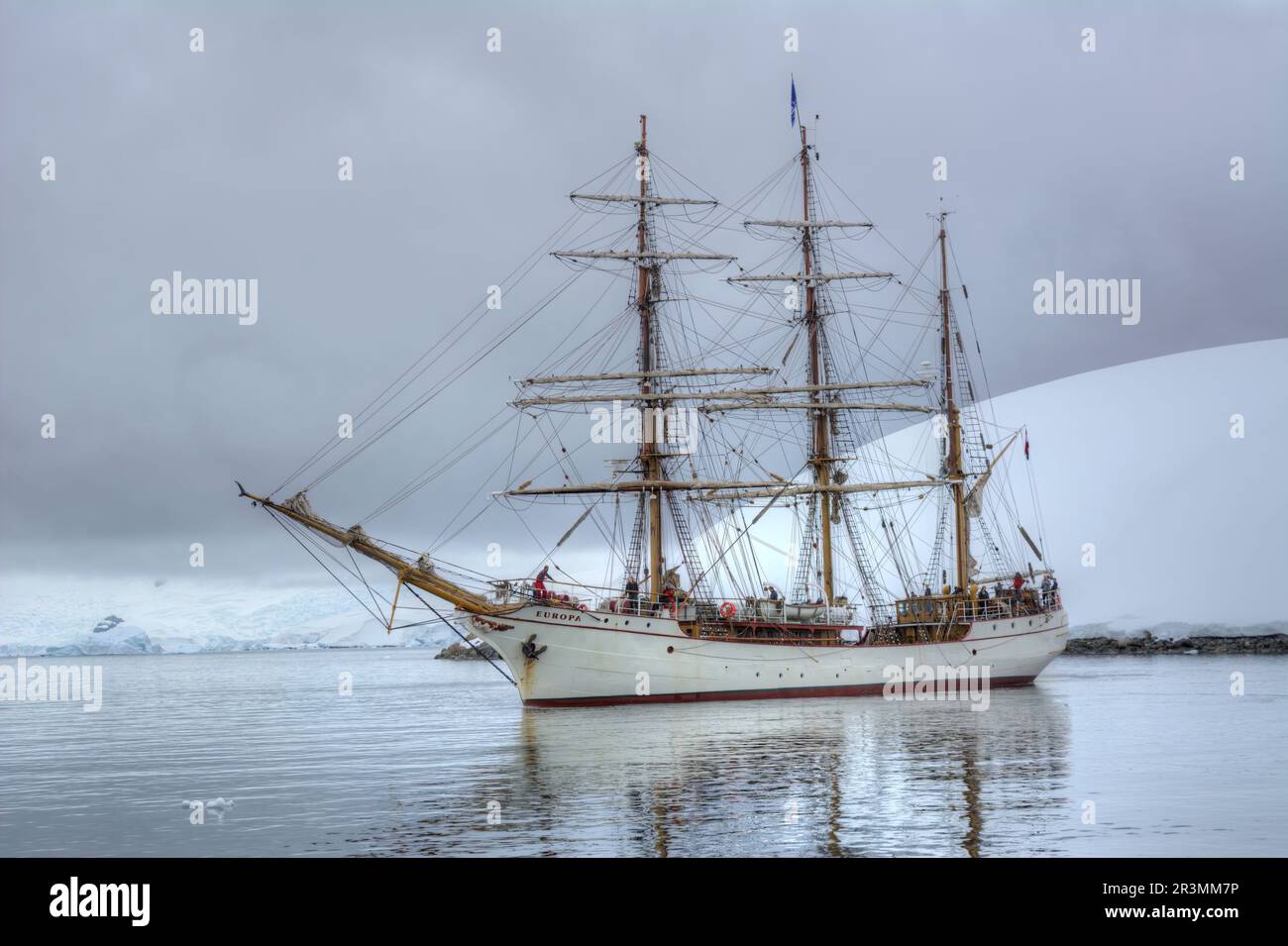 Barca a vela Bark Europa in una crociera antartica Foto Stock