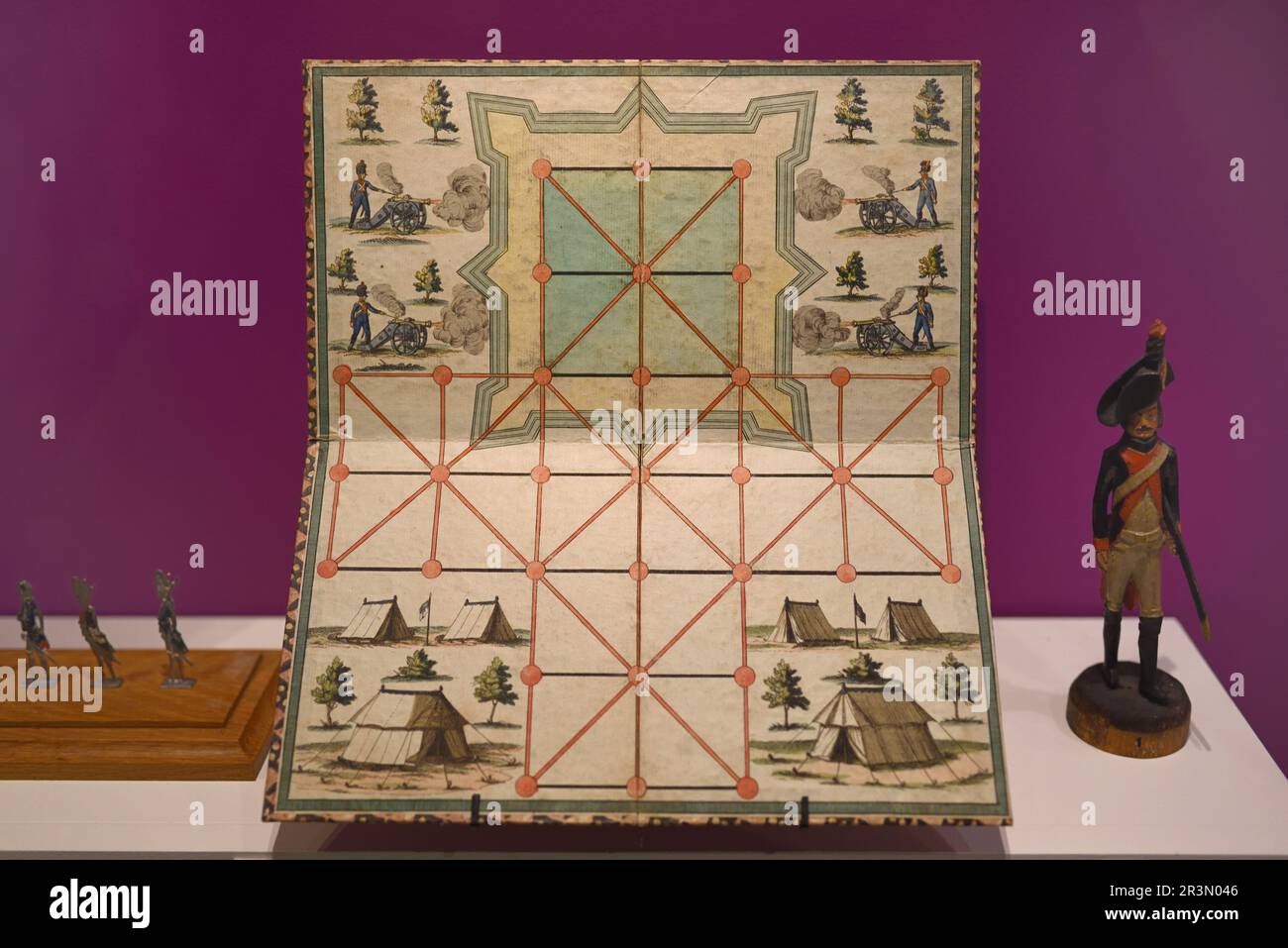 Gioco di Tafl o Hnefatafi, gioco da tavolo strategia, gioco di guerra, gioco da tavolo o gioco da tavolo vintage Assault o gioco Citadel c1780 Foto Stock