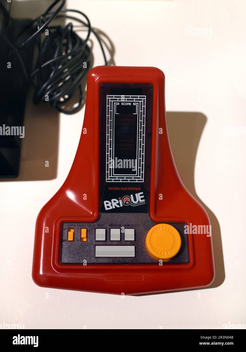 Vintage Block o Brick Breaker, console di gioco retrò o videogioco, Bandai Electronics Japan 1981 Foto Stock