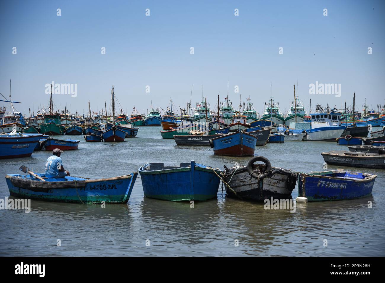 Nicolas Remene / le Pictorium - fenomeno El Nino sulla costa settentrionale del Perù - 16/10/2018 - Perù / Piura / Islilla - Isla Foca - la pesca Foto Stock