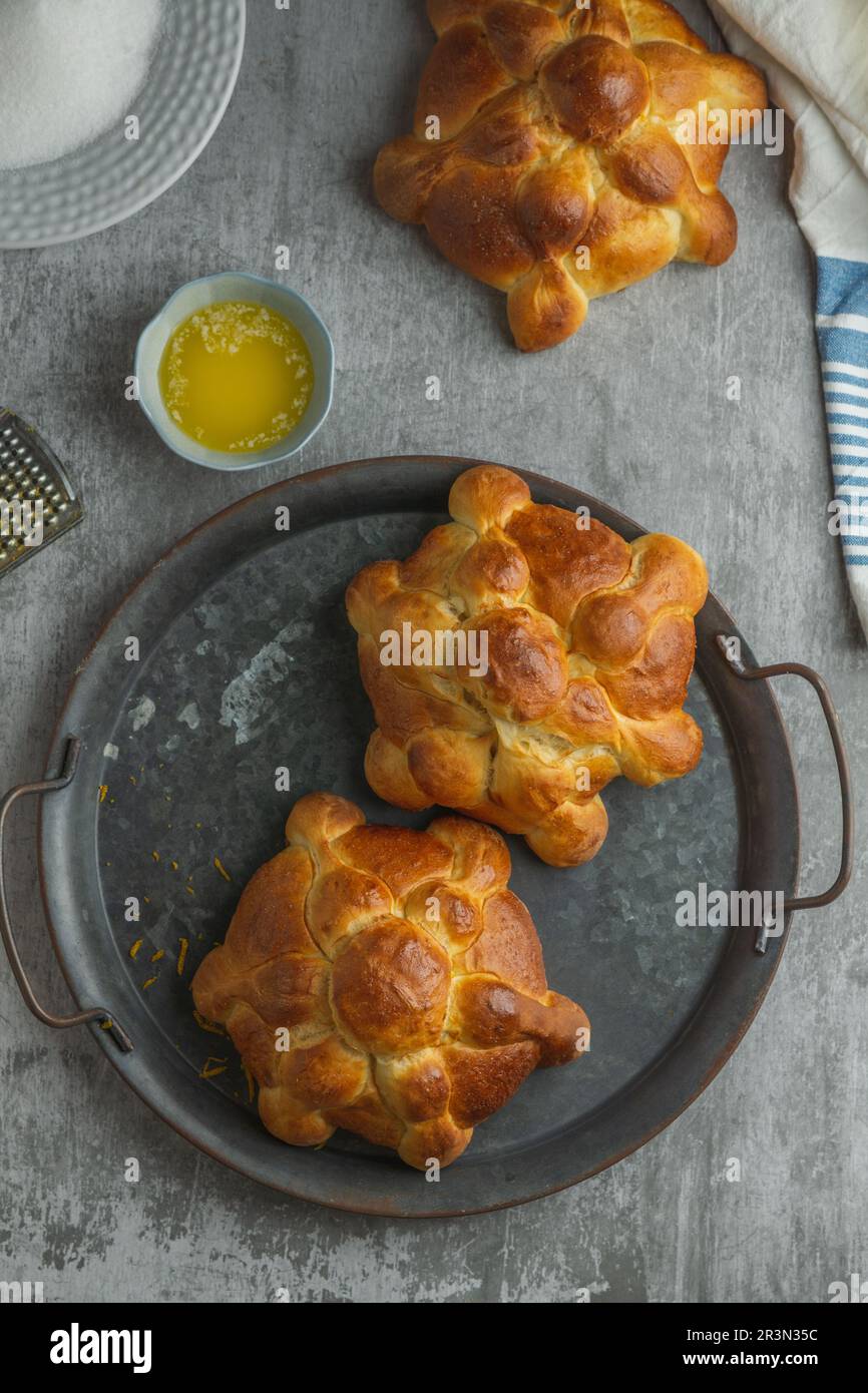 Messicano Pan de muertos per giorno dei morti. Vista dall'alto Foto Stock