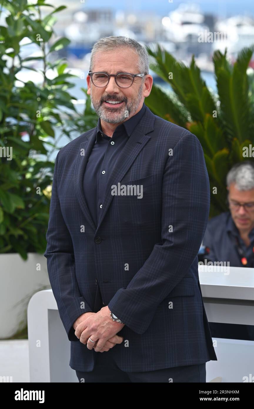 Cannes, Francia. 24th maggio, 2023. CANNES, FRANCIA. 24 maggio 2023: Steve Carell alla fotocellula per Asteroid City al Festival de Cannes 76th. Picture Credit: Paul Smith/Alamy Live News Foto Stock