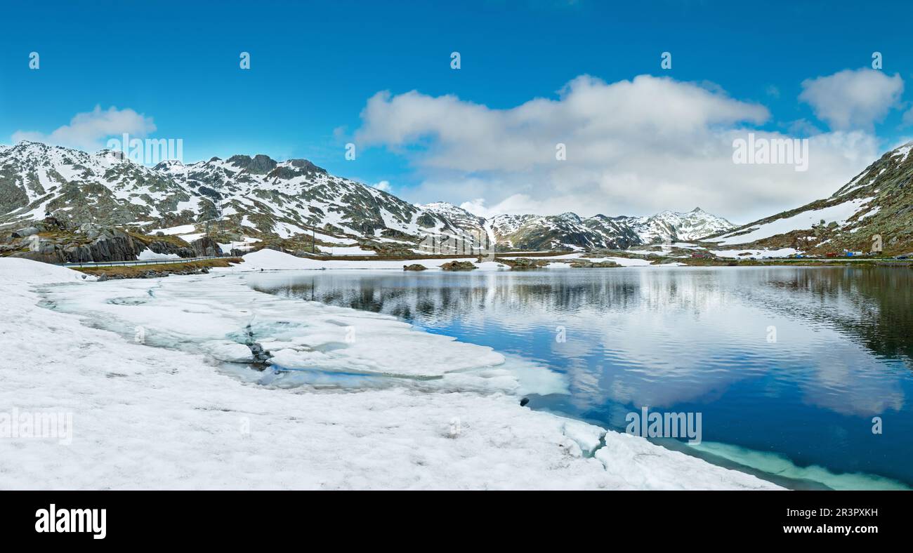 Alpi estate lago di montagna Panorama (Svizzera) Foto Stock