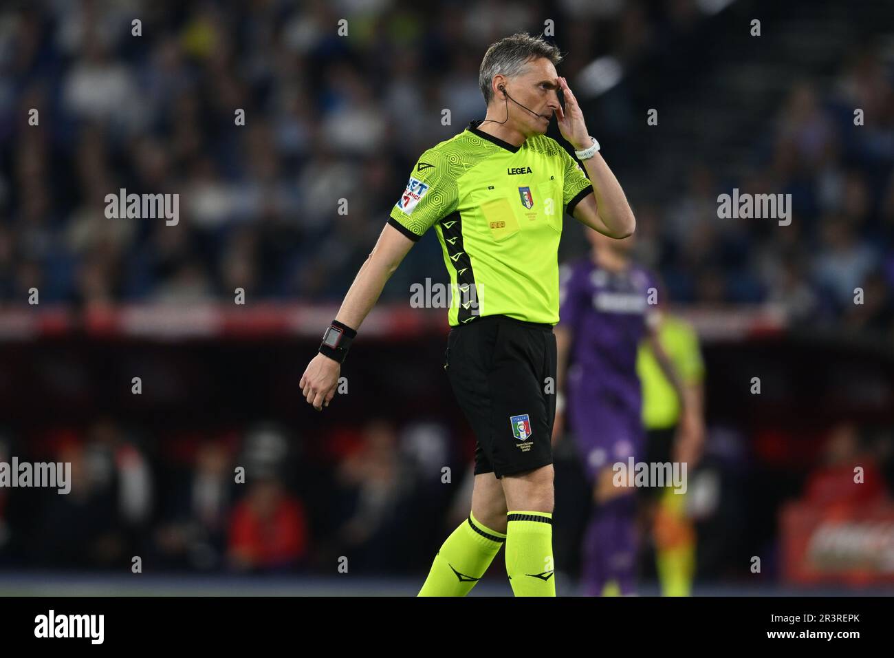 Massimiliano Irrati (Referee) durante la partita della Coppa Italia di Serie tra Fiorentina 1-2 Inter all'Olimpic Stadium del 24 maggio 2023 a Roma. Credit: Maurizio Borsari/AFLO/Alamy Live News Foto Stock