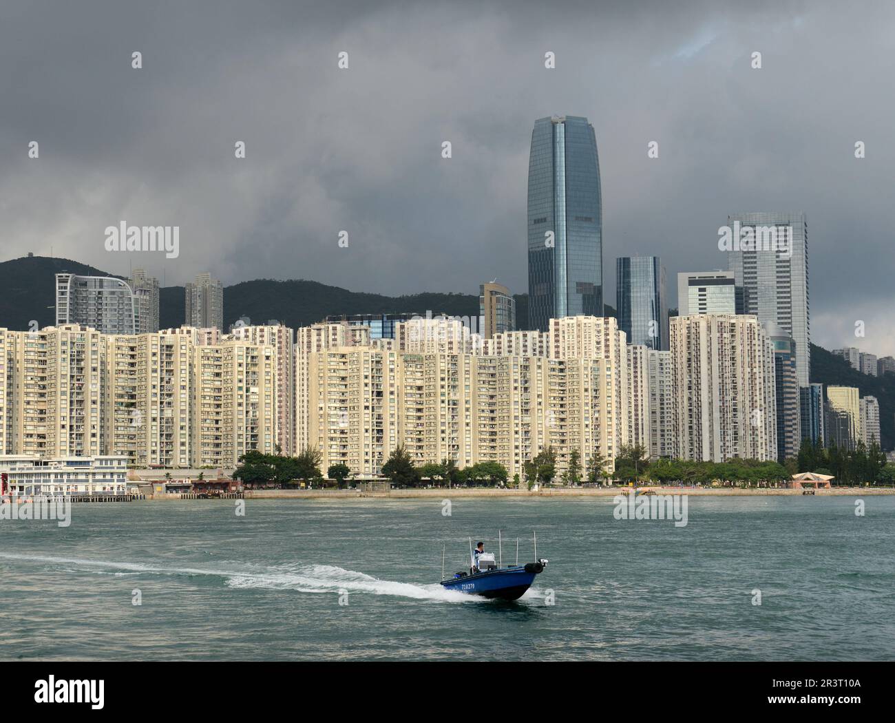 Una vista del Porto Victoria e della Baia di Quarry, Hong Kong. Foto Stock