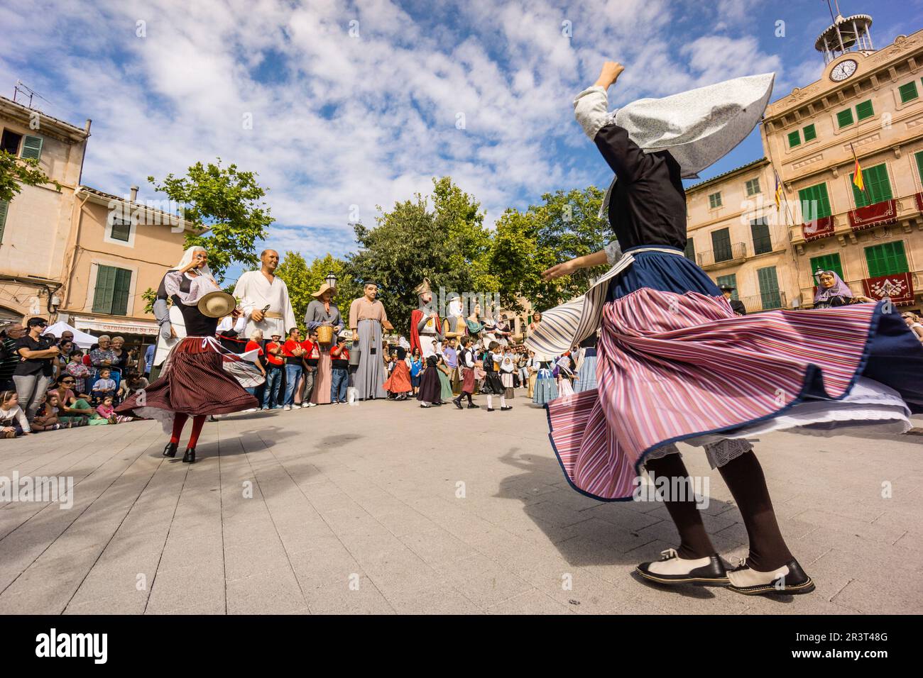 Baile de boleros tradicionales mallorquines Llucmajor, Migjorn, isole Baleari, Spagna. Foto Stock