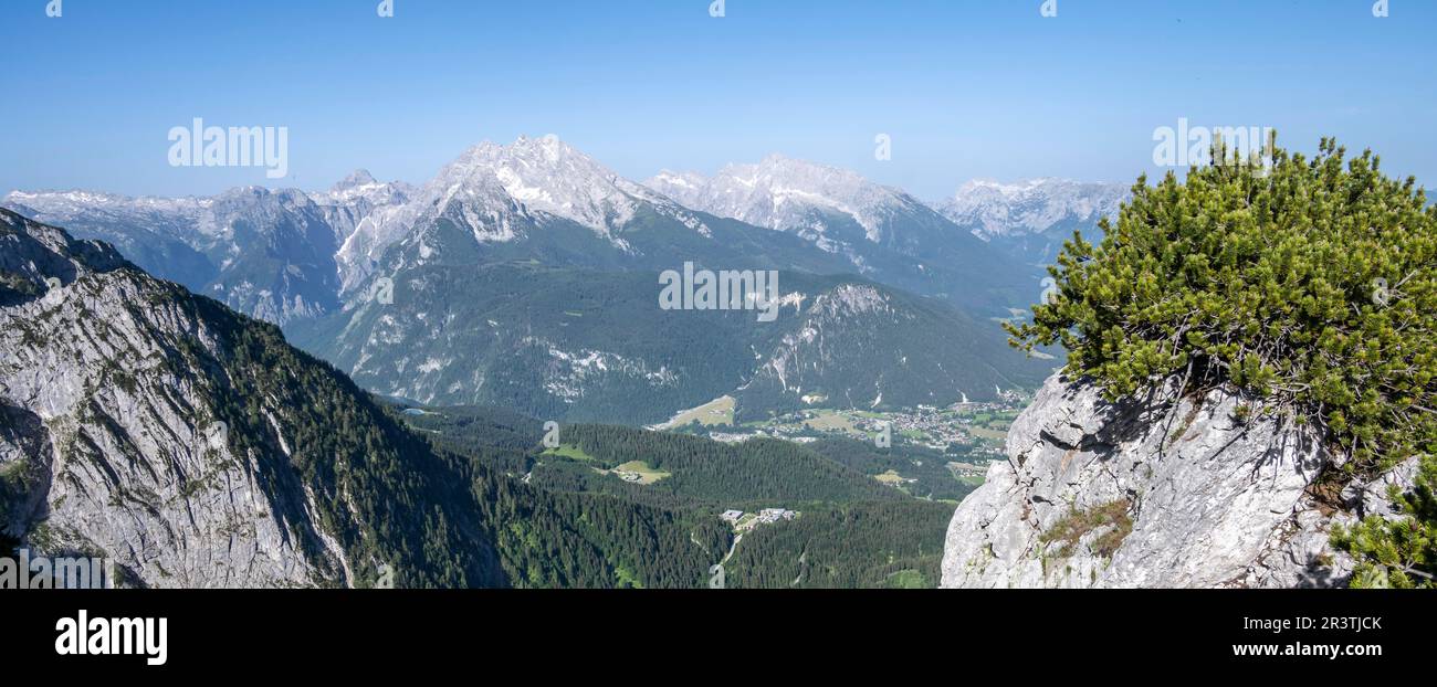 Vista di Watchmann e Hochkalter, Mannlsteig, via ferrata su Hohe Goell, paesaggio montano, Alpi Berchtesgaden, Terra Berchtesgadener, Baviera, Germania Foto Stock