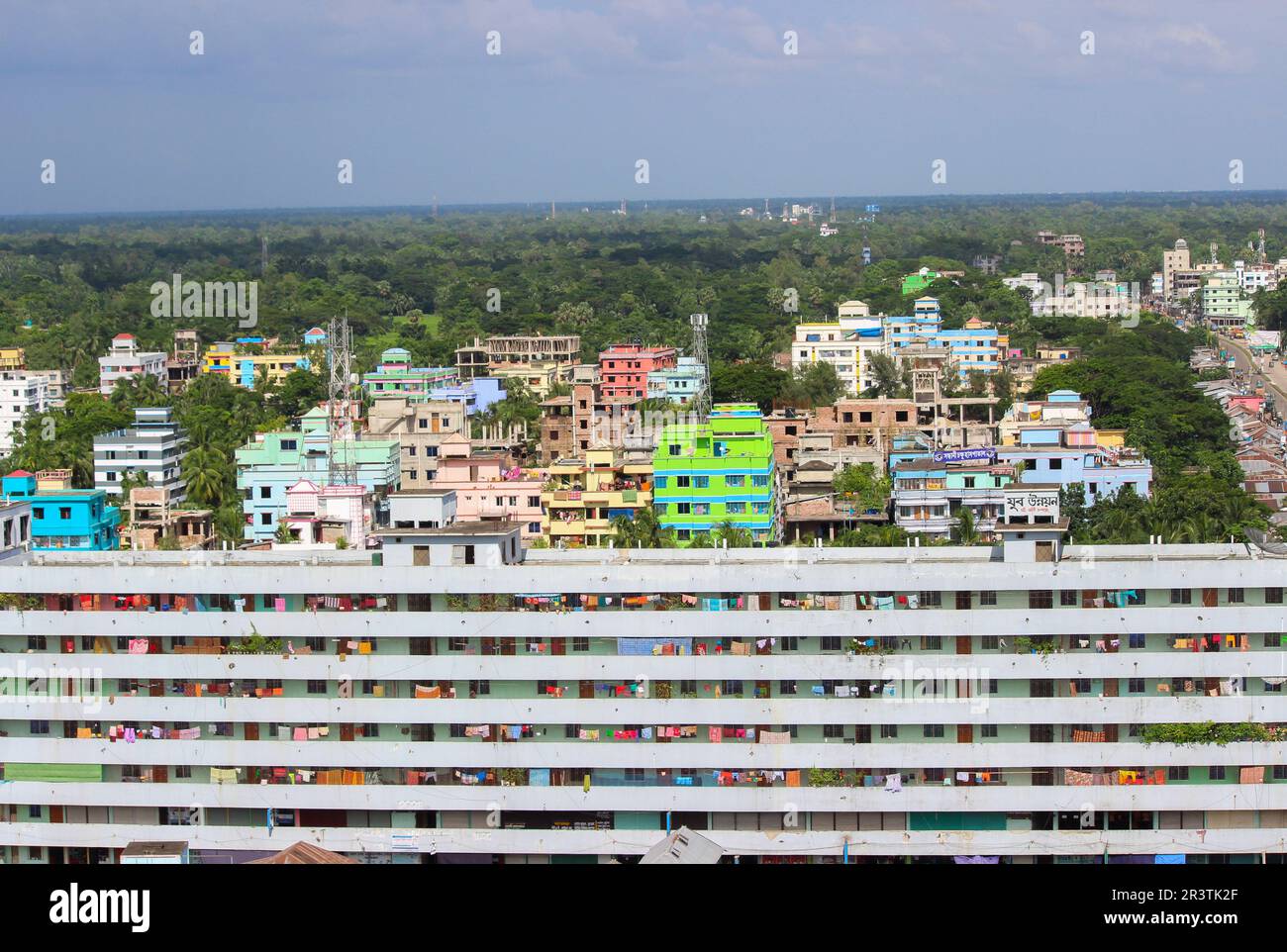 Urbanizzazione. Veduta aerea di Chowmuhani Noakhali, Bangladesh diversa prospettiva di vita. Discriminazione urbana. Foto Stock