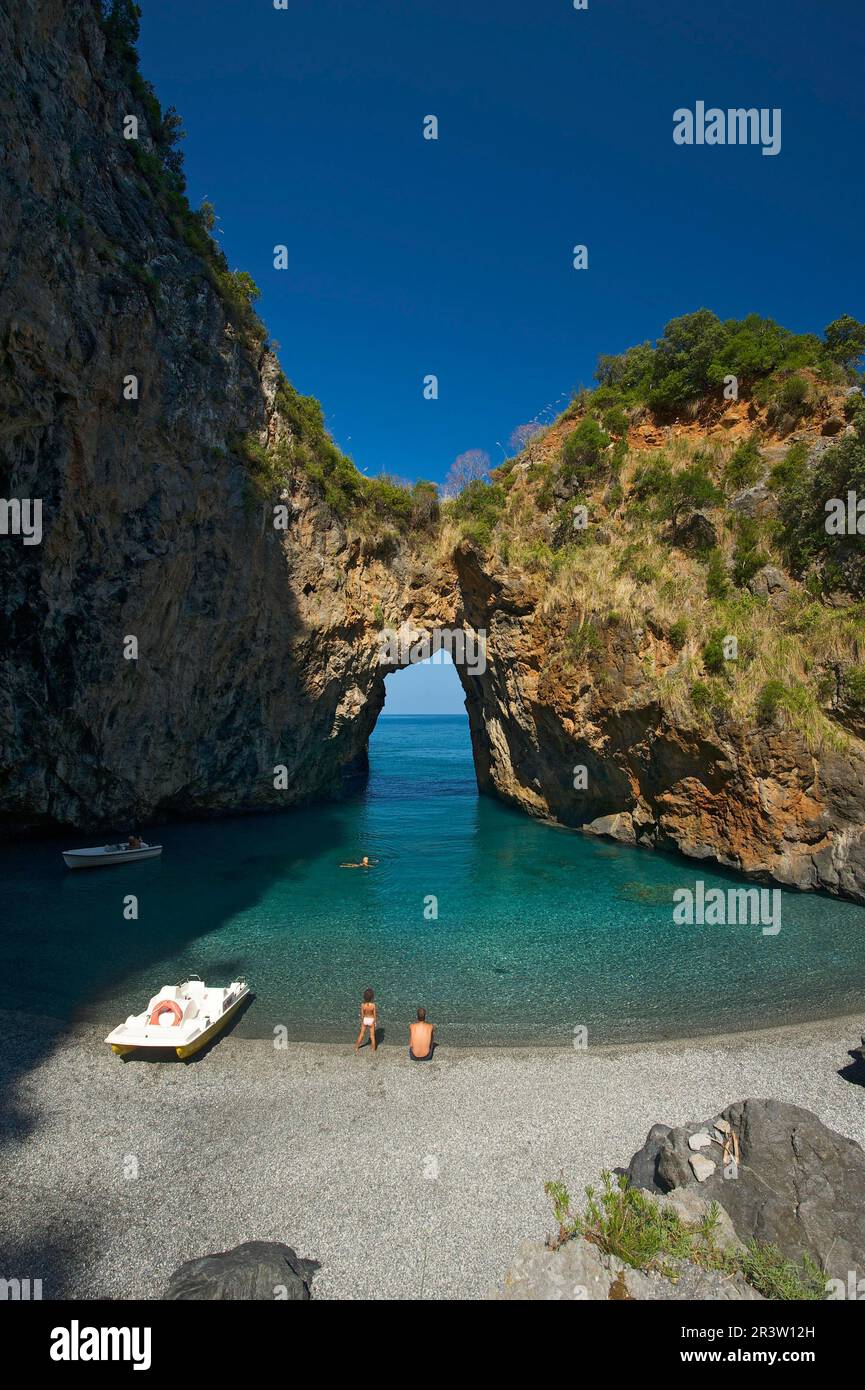 Arco Magno, San Nicola Arcella, Capo Scalea, Calabria, Italia Foto Stock