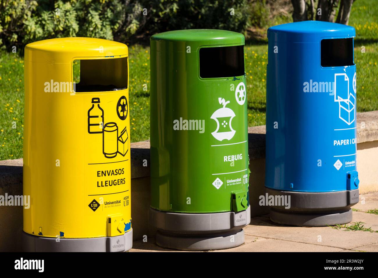 Tamburi di riciclaggio Foto Stock