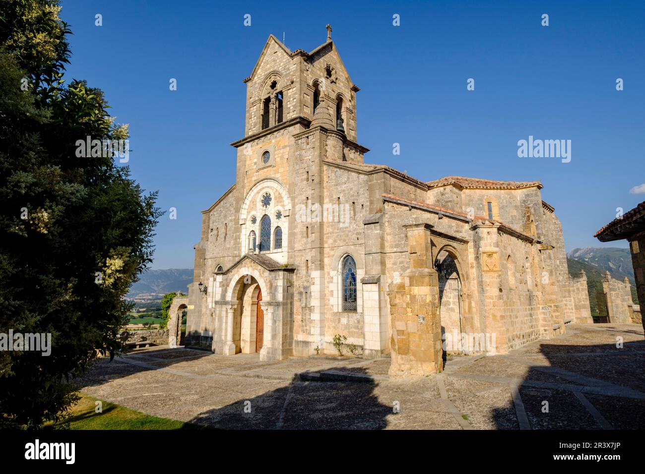 Chiesa parrocchiale di San Vicente Mártir e San Sebastián, Frías, Comunità autonoma di Castilla y León, Spagna. Foto Stock