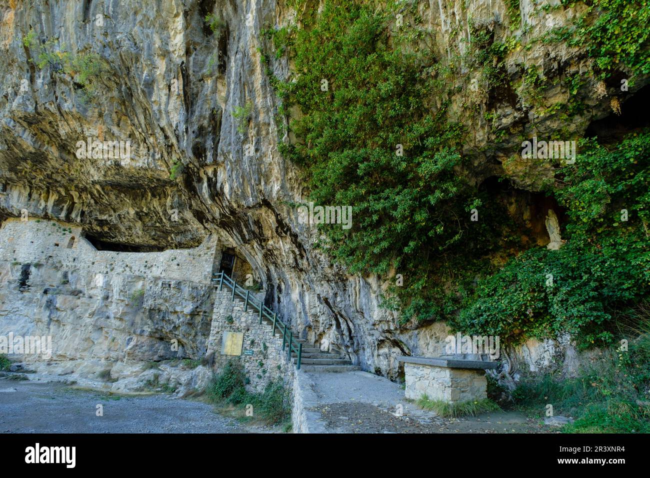 Ermita de San Úrbez, valle de Añisclo, parque nacional de Ordesa y Monte Perdido, comarca del Sobrarbe, Huesca, Aragón, Cordillera de los Pirineos, Spagna. Foto Stock