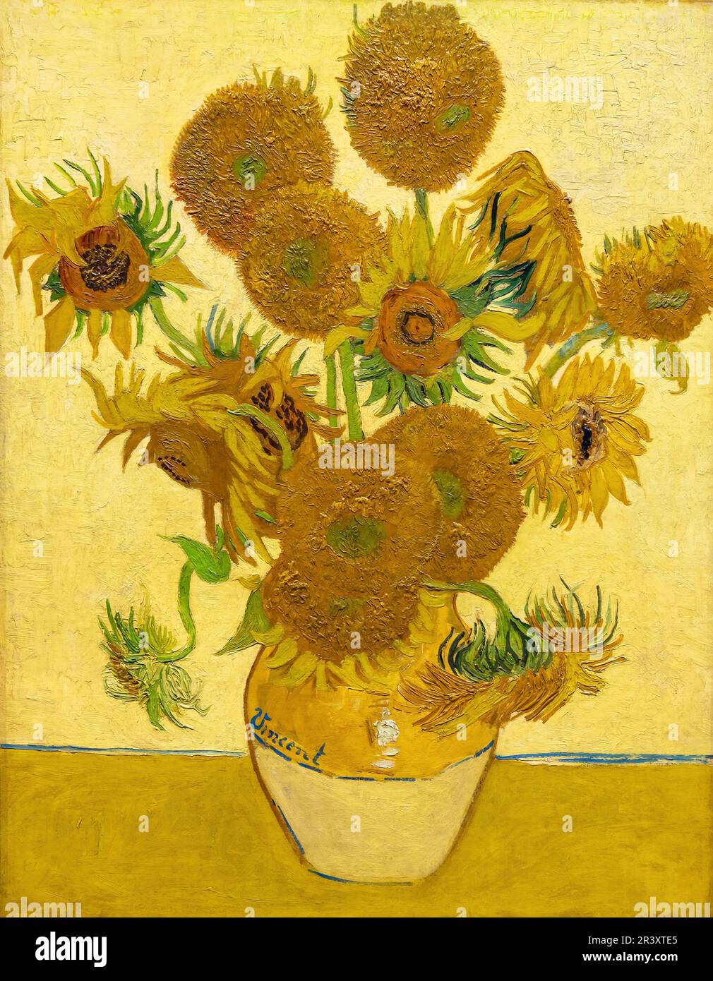 Il famoso mazzo di girasoli in vaso, dipinti di natura morta del pittore Vincent van Gogh, versione furth, sfondo giallo, olio su lattina Foto Stock