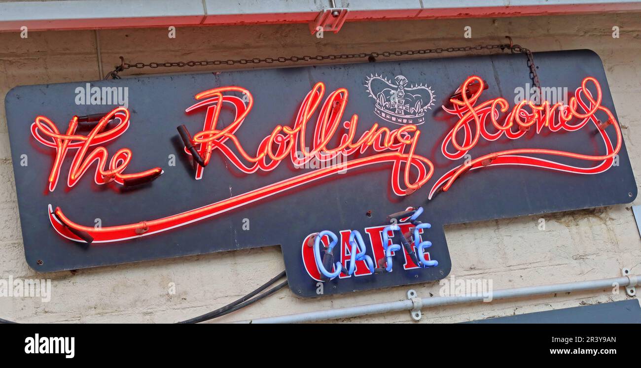 Insegna al neon al Rolling scones Cafe, al Gods Own Junkyard, Unit 12, Ravenswood Industrial Estate, Shernhall St, Walthamstow, Londra, E17 9HQ Foto Stock