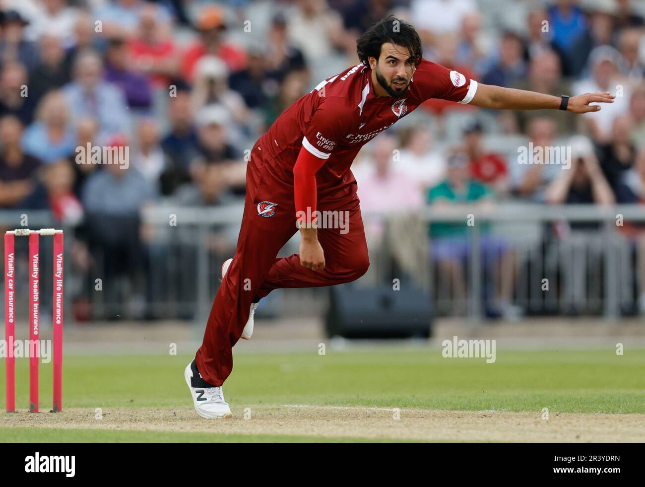 25th maggio 2023; Old Trafford Cricket Ground, Manchester, Inghilterra: Vital Blast T20 League Cricket, Lancashire Lightning contro Leicestershire Foxes; Saqib Mahmood of Lancashire Lightning Foto Stock