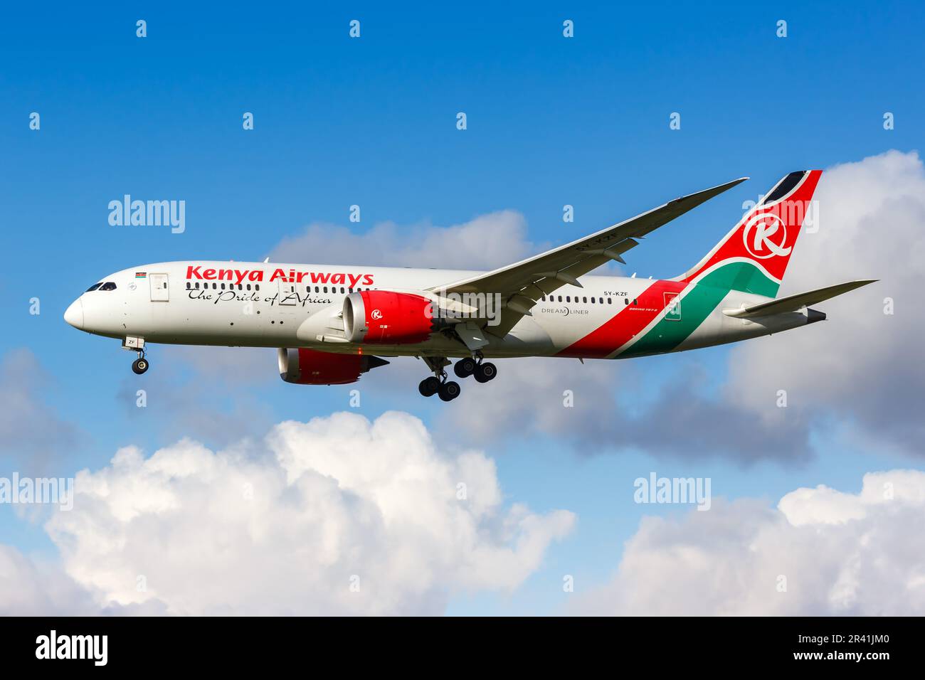 Kenya Airways Boeing 787-8 Dreamliner Aircraft Amsterdam Schiphol Aeroporto nei Paesi Bassi Foto Stock