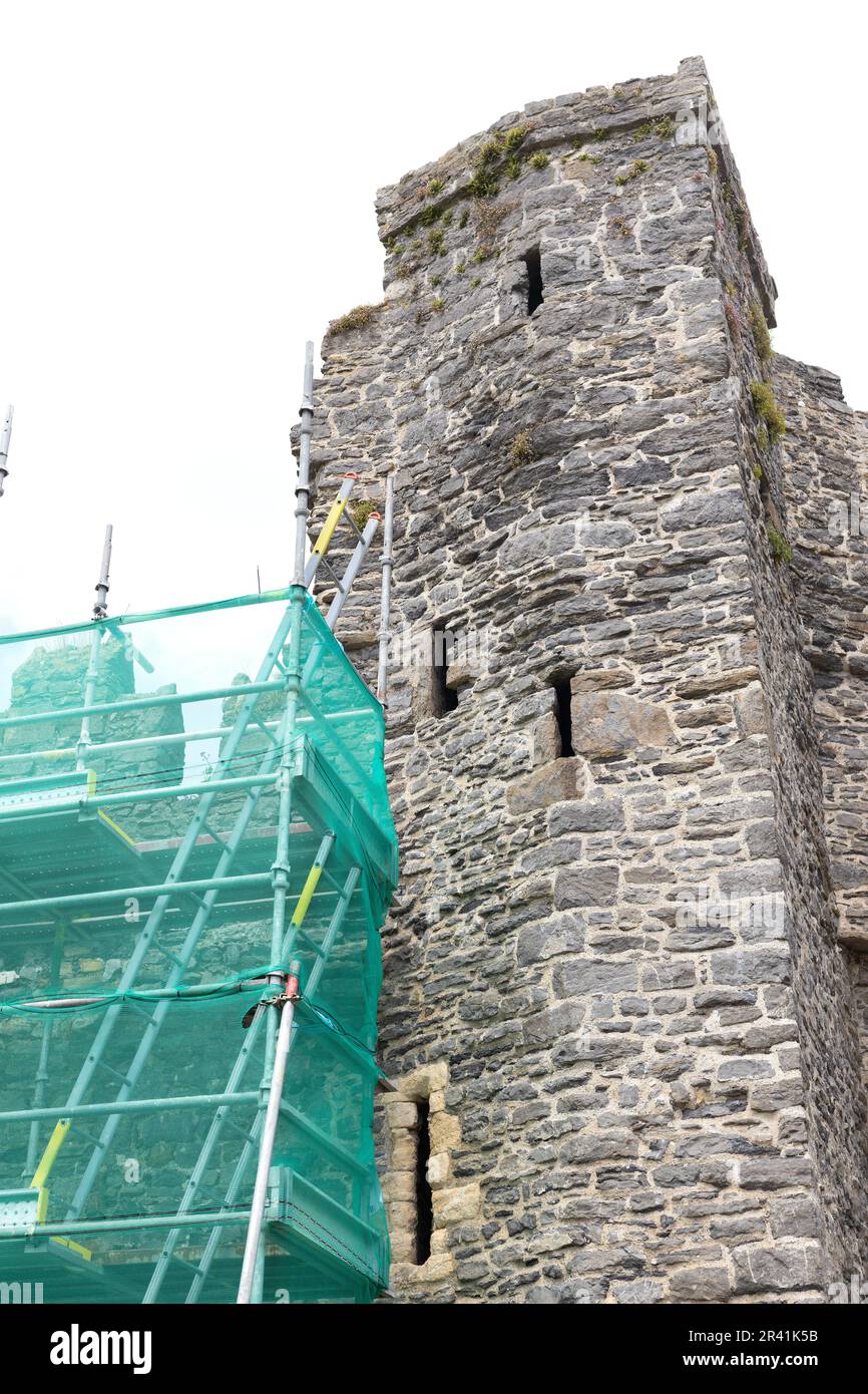 Il castello di Swords è in fase di ristrutturazione a Swords, Irlanda. Foto Stock
